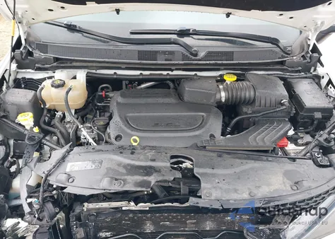 2021 Chrysler Voyager Lxi из США, поврежденный, VIN 2C4RC1DG1MR508629